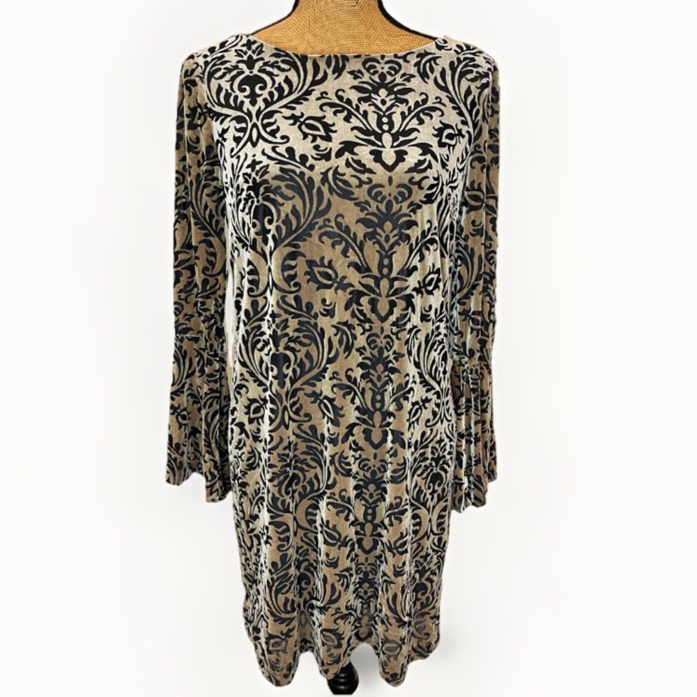 ECI Velvet Brocade Knee Length Shift Dress Black Tan Stretch Size Medium